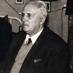 Review of "Fantasticheskie povesti" by Abram Tertz