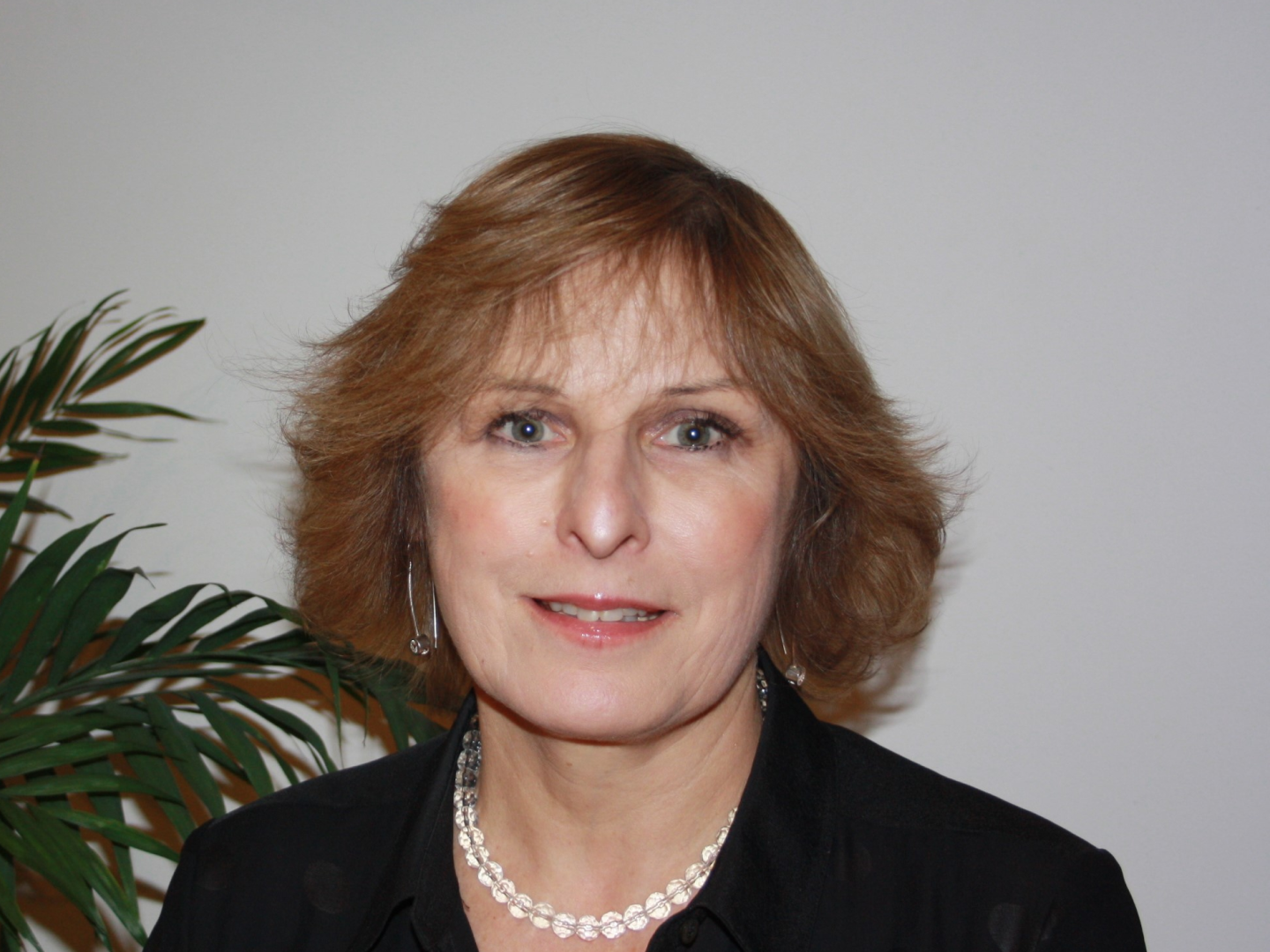 Ruta Vanagaite. "The Murder and the Silence: Uncovering Lithuania’s Holocaust Collaboration"